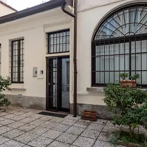 Royal - Centro Brera Daire