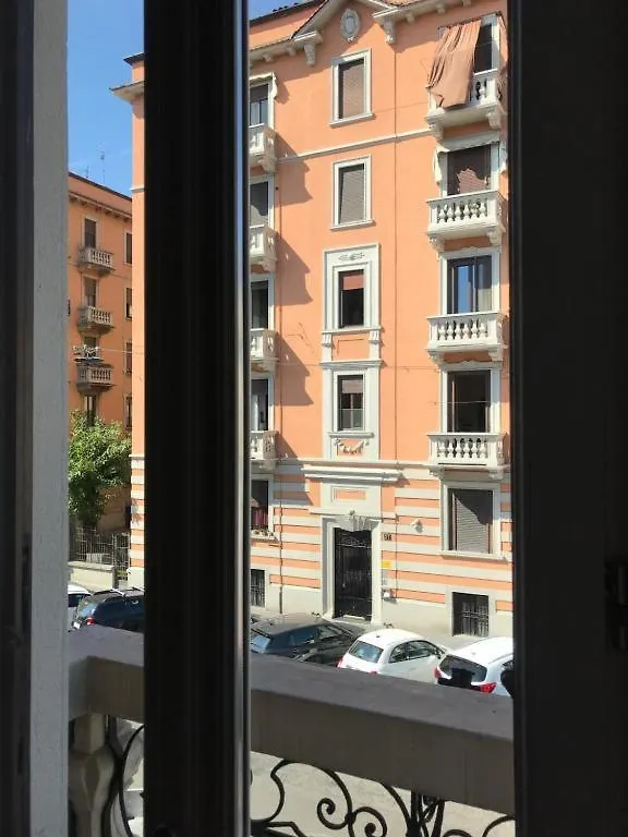 Lippi 42 Guest House Single Room'S In Villa With Garden Milan